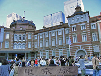 100年前の姿に復原した東京駅丸の内駅舎 9/29 100年前の姿に復原した東京駅丸の内駅舎 9/29